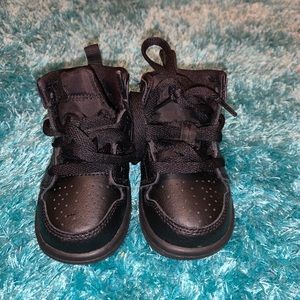 Toddler shoes